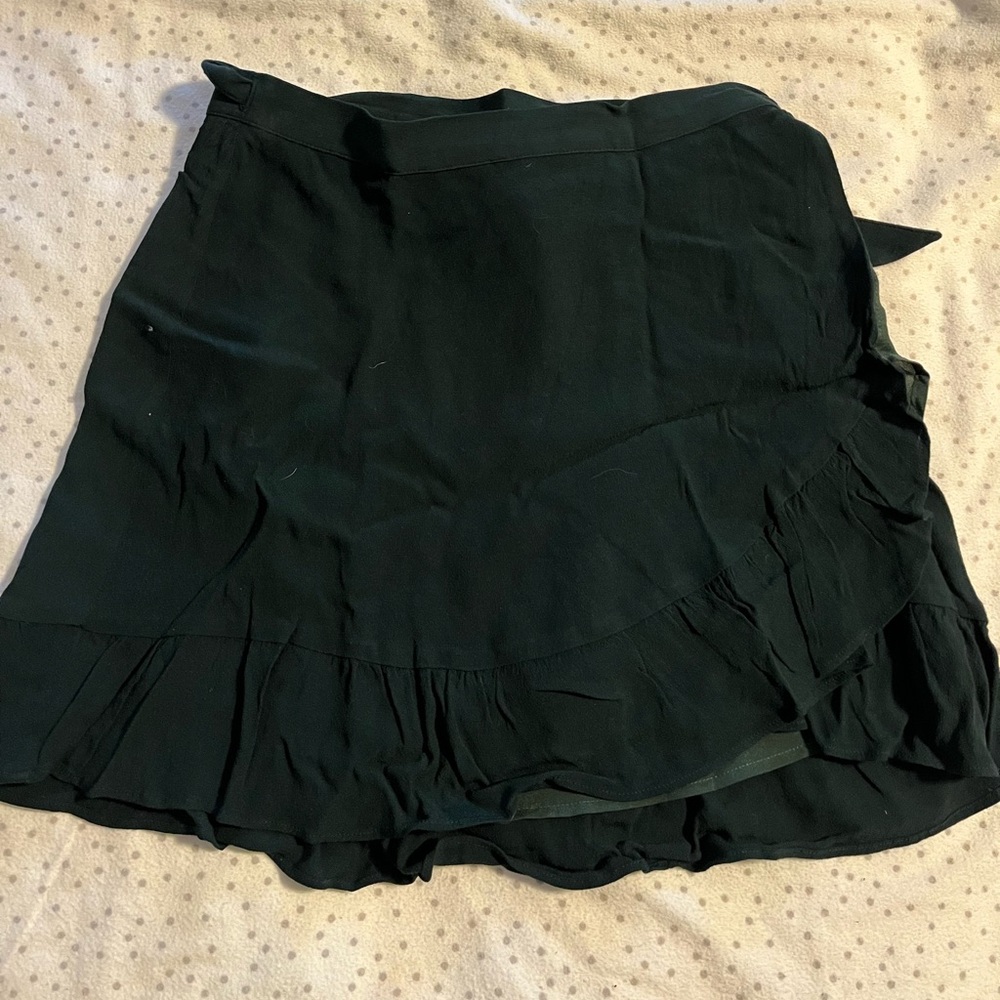 Aritzia/Sunday Best Wrap Skirt - green - size small